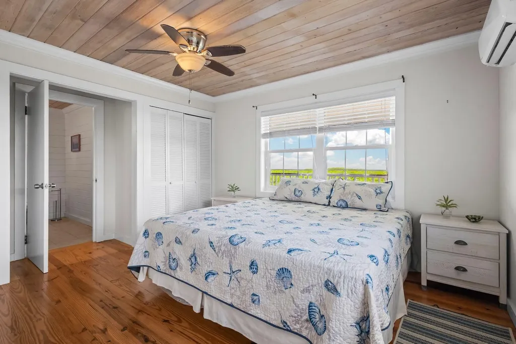 Two X Twice Eleuthera BS