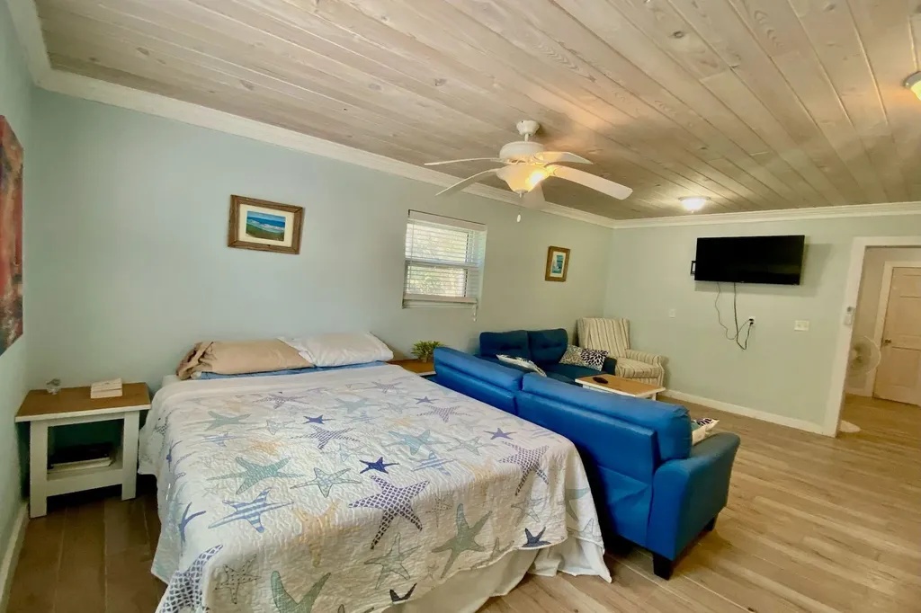 Two X Twice Eleuthera BS