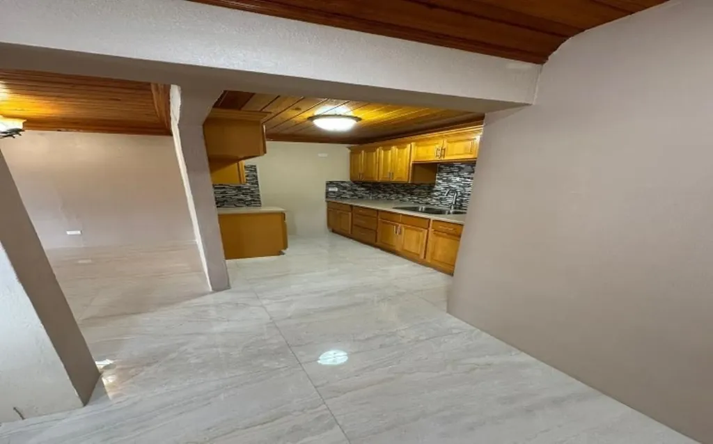 Bonefish Drive, Tellie Court New Providence Paradise Island BS