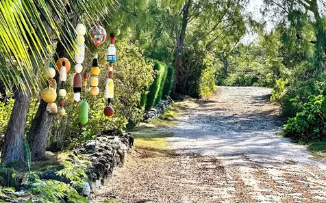 16 Lost Gold Road Eleuthera BS