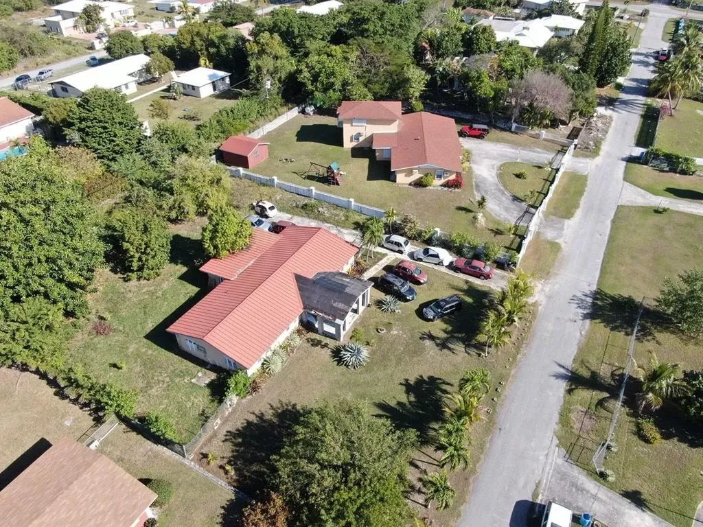 Hawaii Avenue 453 Grand Bahama Freeport BS