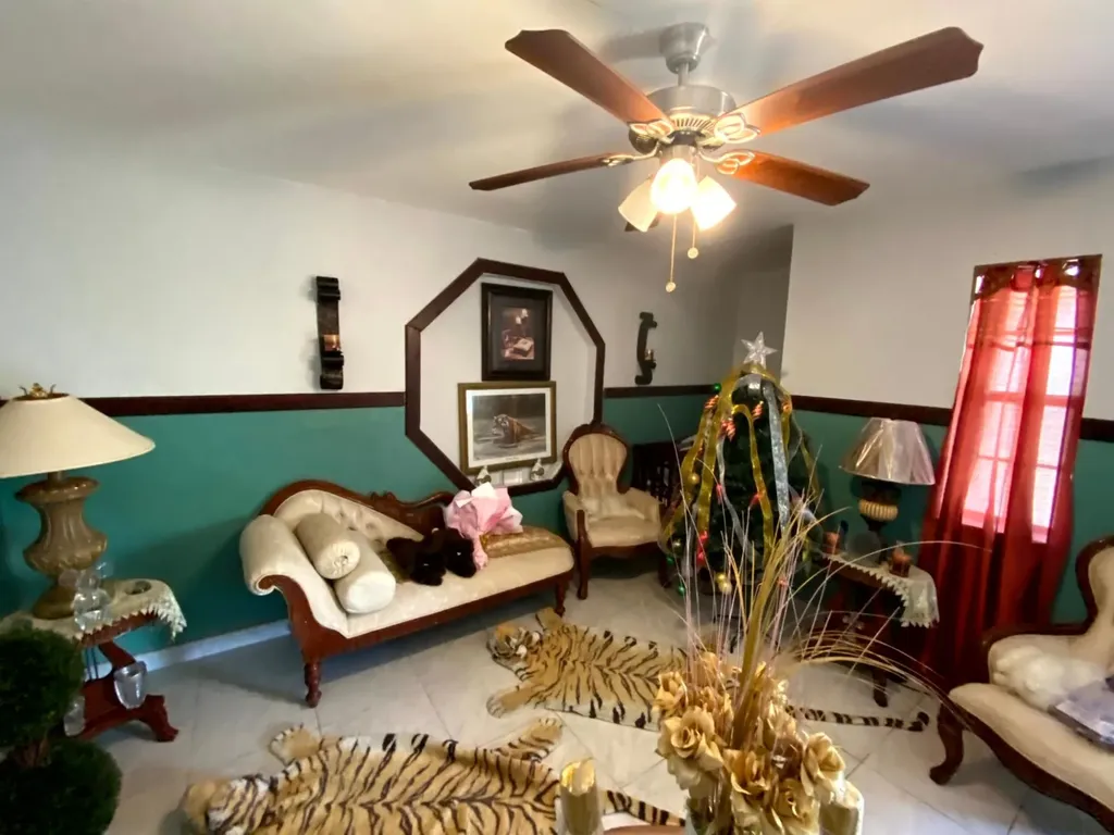 Hawaii Avenue 453 Grand Bahama Freeport BS