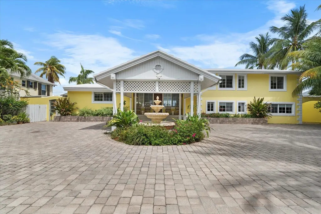 Shangri La 11 New Providence Paradise Island BS