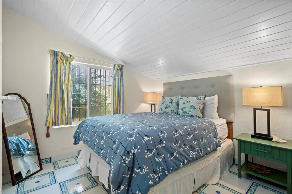 Shangri La 11 New Providence Paradise Island BS