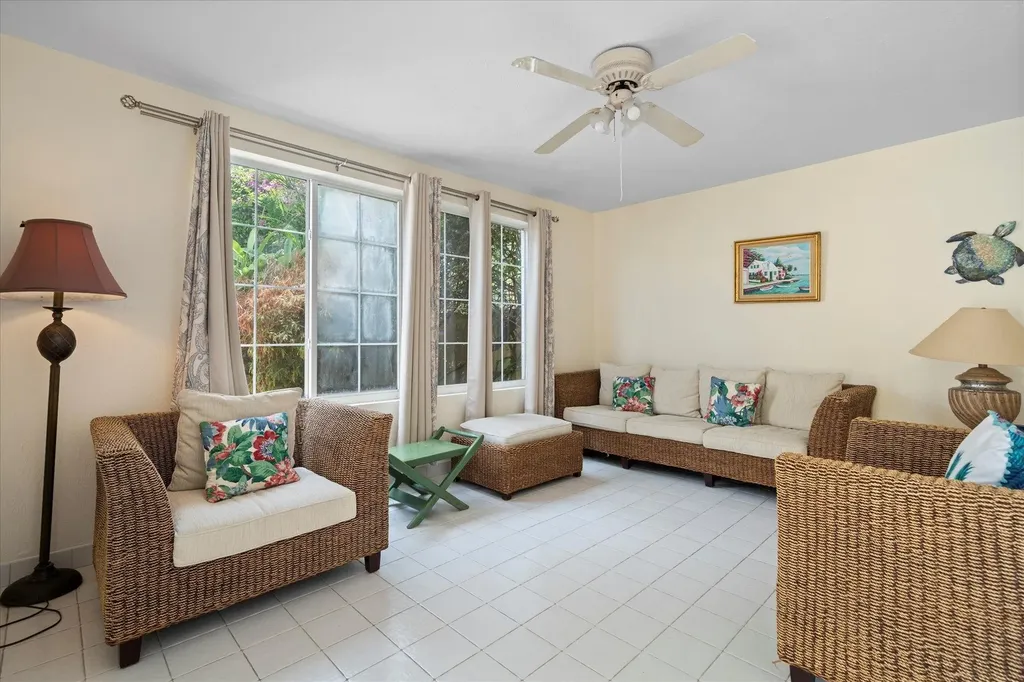 Shangri La 11 New Providence Paradise Island BS