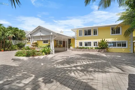 Shangri La 11 New Providence Paradise Island BS