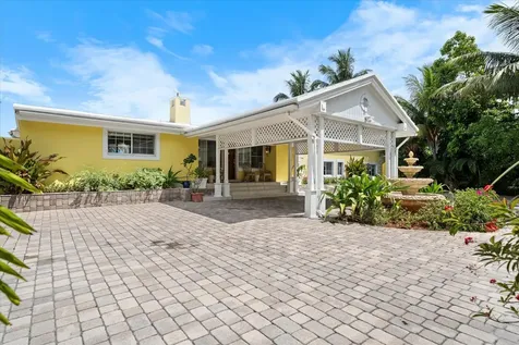 Shangri La 11 New Providence Paradise Island BS