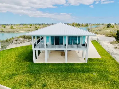 Rainham Place 60 Grand Bahama Freeport BS