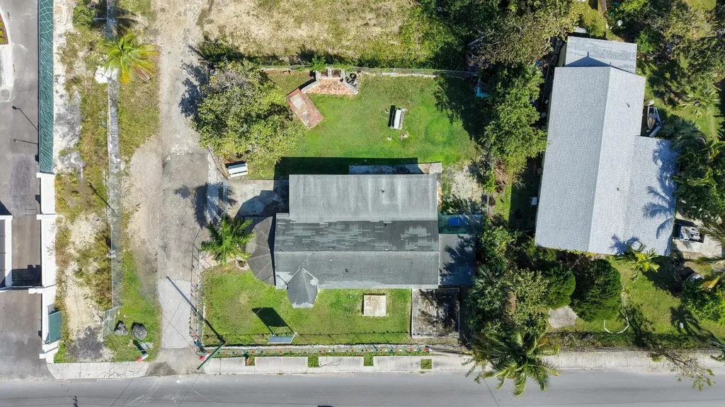 Golden Isles Subdivision New Providence Paradise Island BS