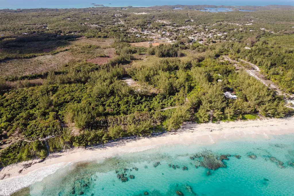 Poponi Beachfront Lot Eleuthera BS