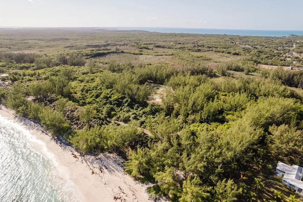 Poponi Beachfront Lot Eleuthera BS