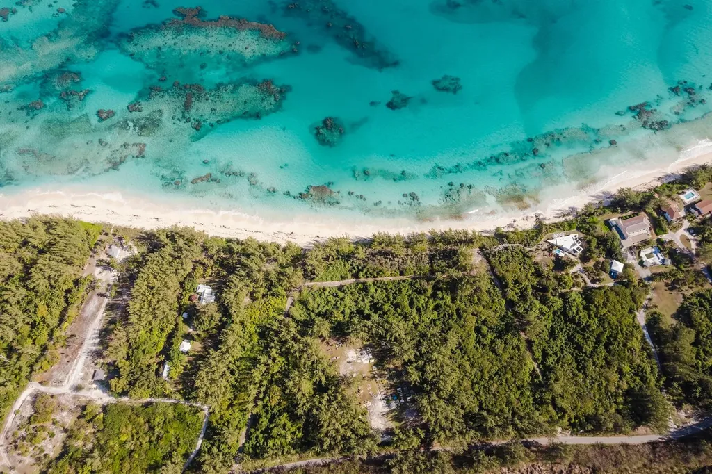 Poponi Beachfront Lot Eleuthera BS