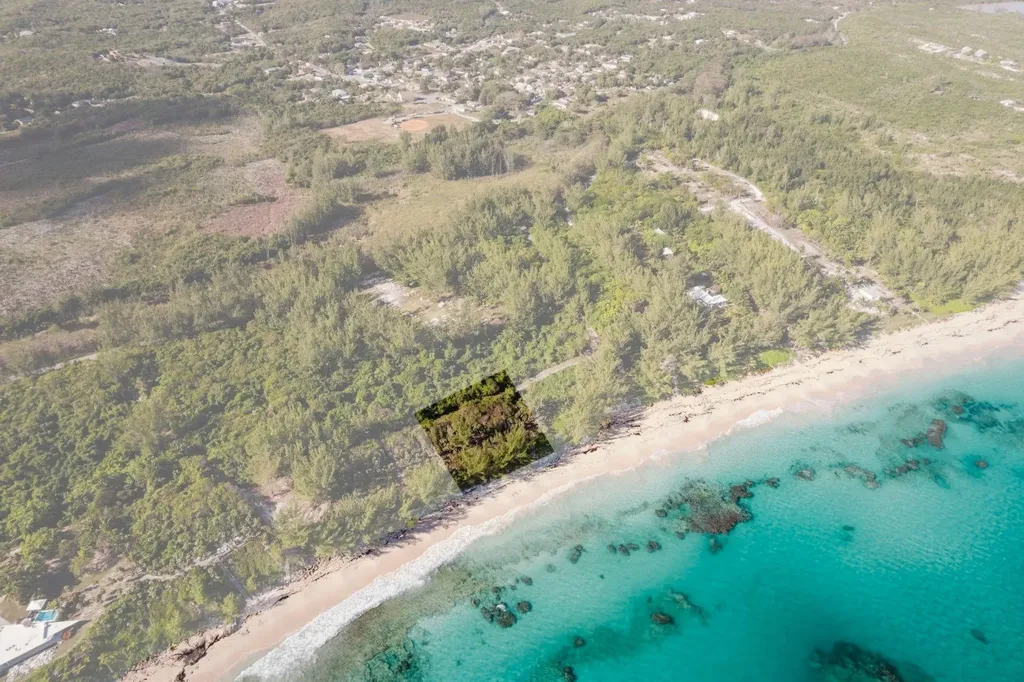 Poponi Beachfront Lot Eleuthera BS