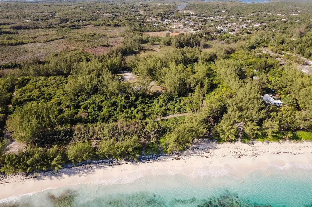 Poponi Beachfront Lot Eleuthera BS