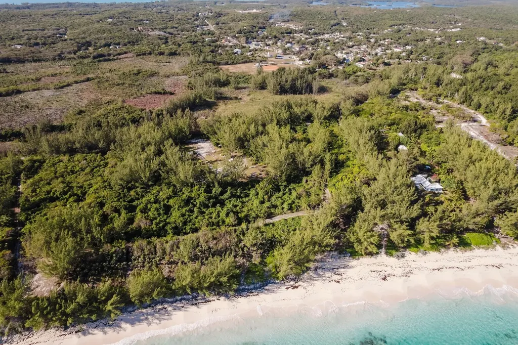 Poponi Beachfront Lot Eleuthera BS