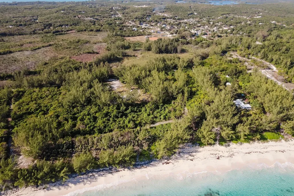 Poponi Beachfront Lot Eleuthera BS