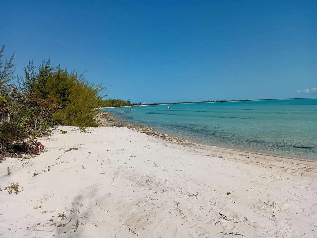 Half Moon Bay Long Island BS