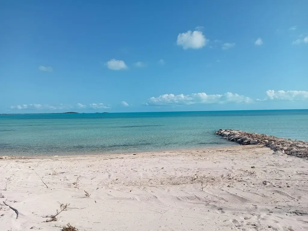 Half Moon Bay Long Island BS