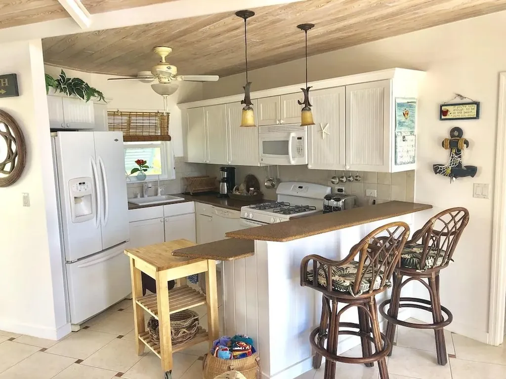 Miley Beach Front Home Long Island BS