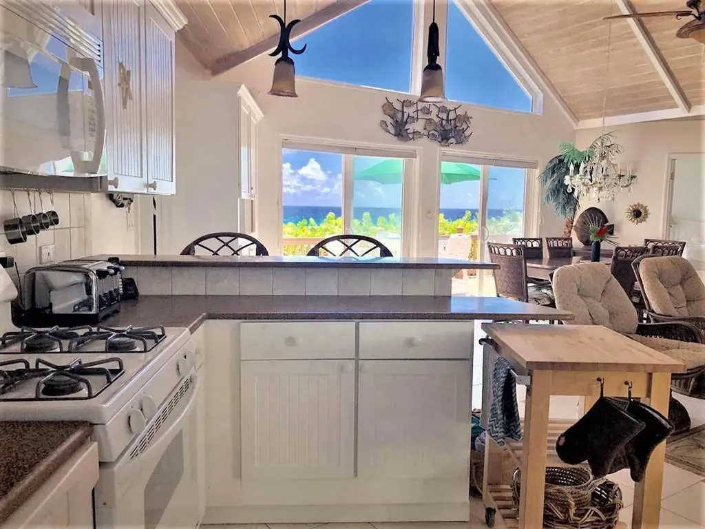 Miley Beach Front Home Long Island BS