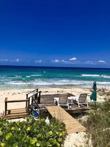 Miley Beach Front Home Long Island BS