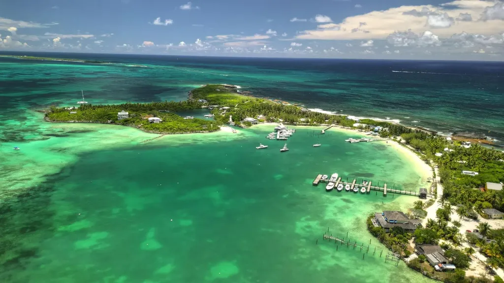 Chimney Hill Lots 15 & 18 Abaco BS