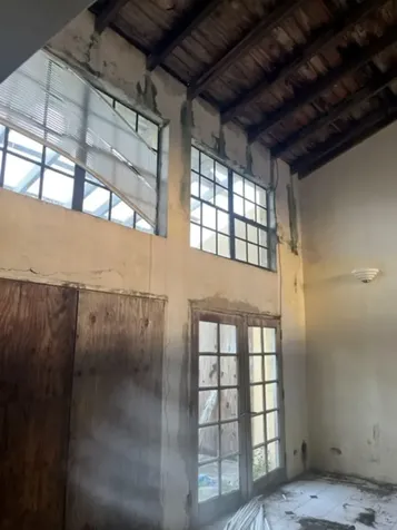 Clarence Town House Long Island BS