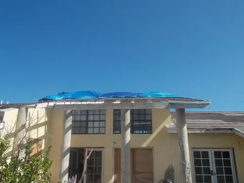 Clarence Town House Long Island BS