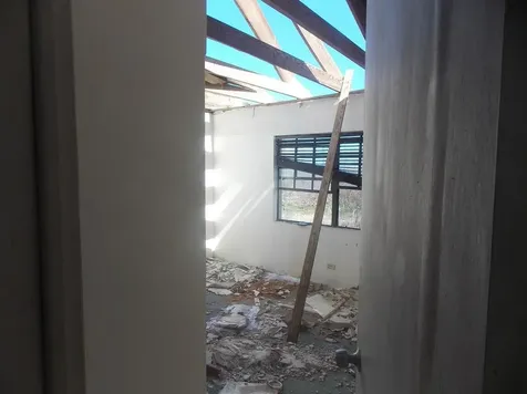 Clarence Town House Long Island BS