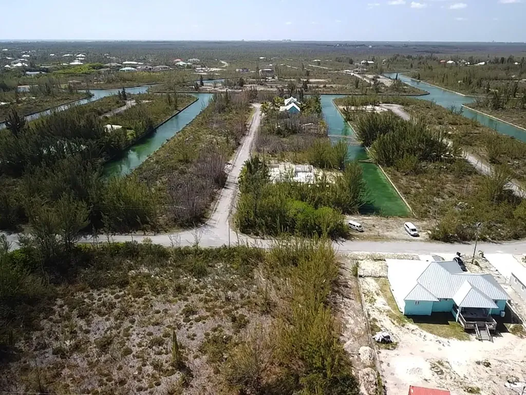 Morecambe Place Grand Bahama Freeport BS