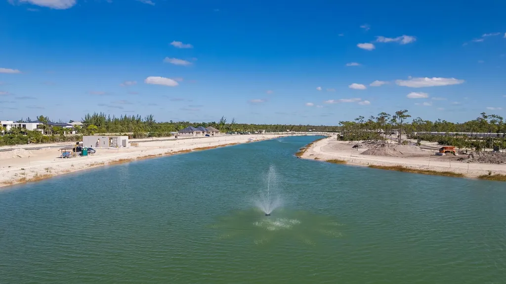 Lot 160, Windsor Lakes New Providence Paradise Island BS