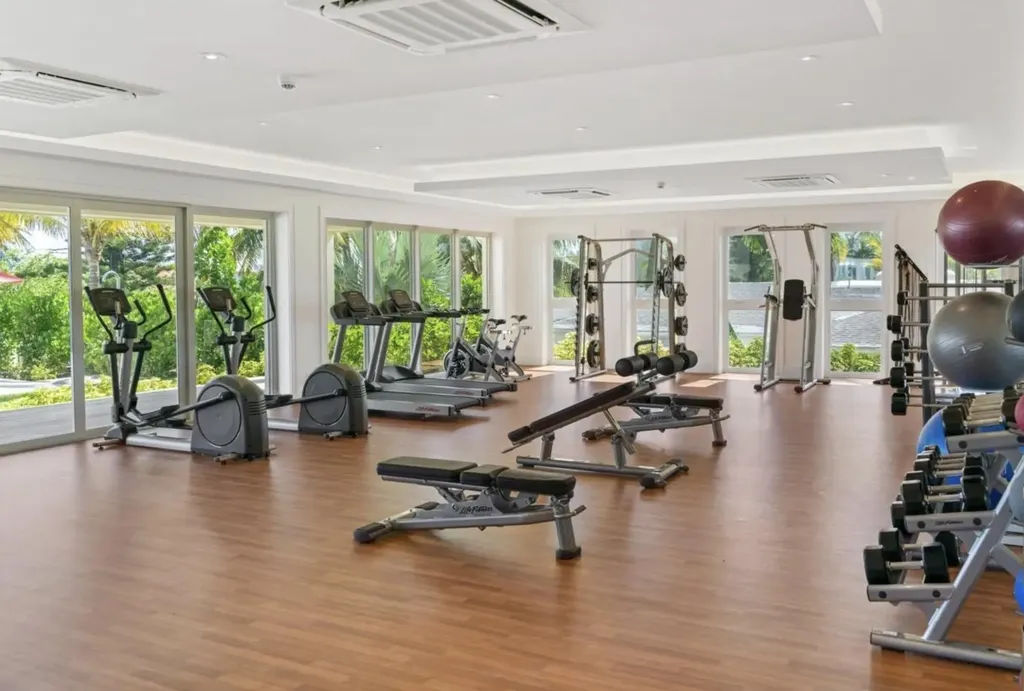 Thirty Six 105 Rent New Providence Paradise Island BS