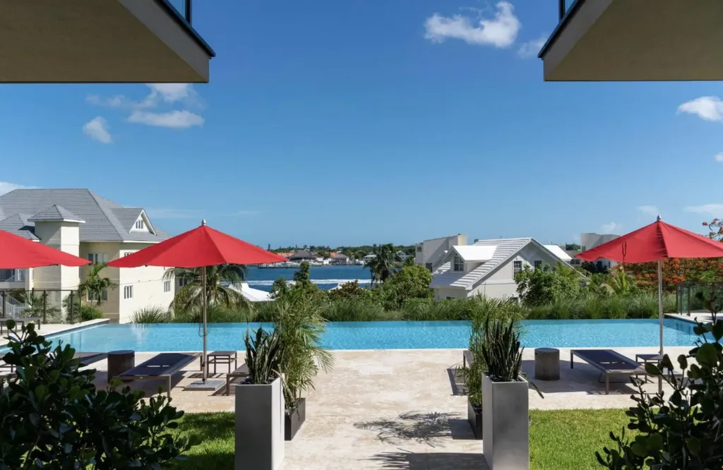 Thirty Six 105 Rent New Providence Paradise Island BS