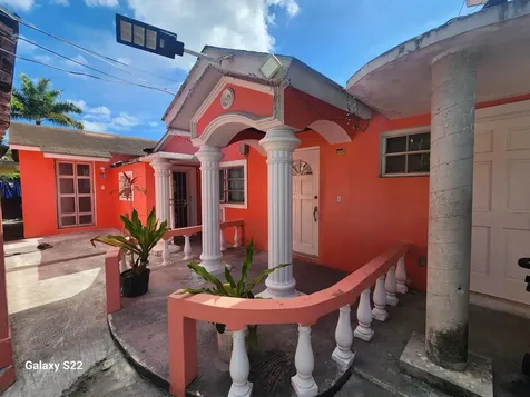 Englerston Addition New Providence Paradise Island BS