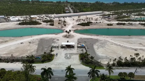 Windsor Lakes New Providence Paradise Island BS