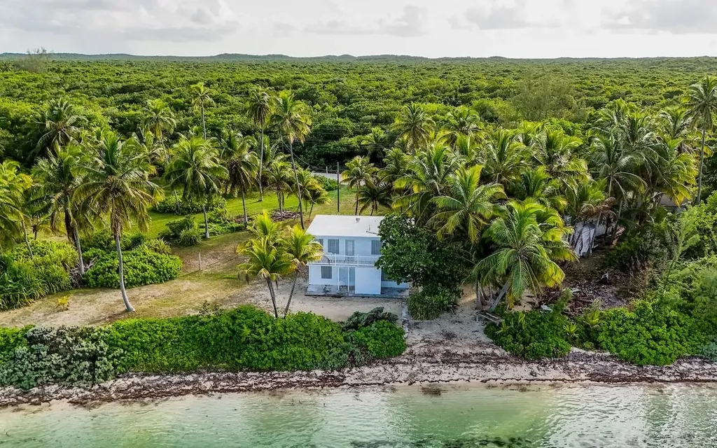 Oceanfront, Deep Creek Andros BS