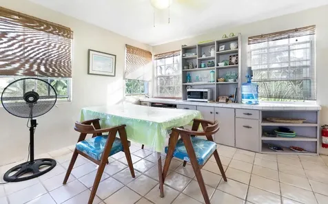 Oceanfront, Deep Creek Andros BS