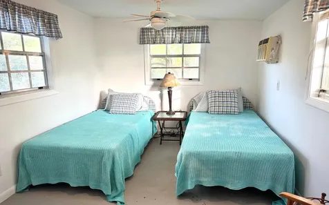 Oceanfront, Deep Creek Andros BS