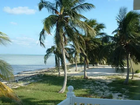 Oceanfront, Deep Creek Andros BS