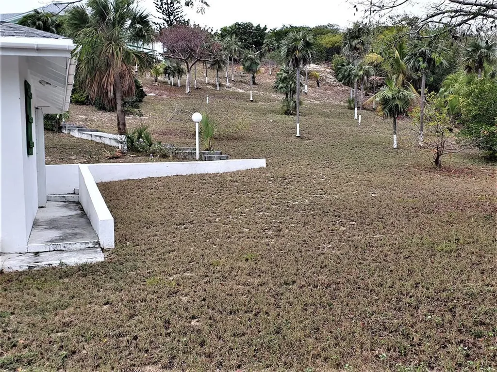 Stella Maris Long Island BS