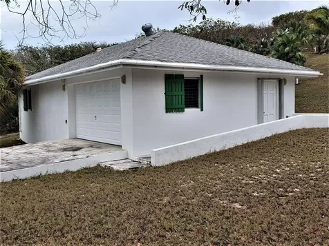 Stella Maris Long Island BS