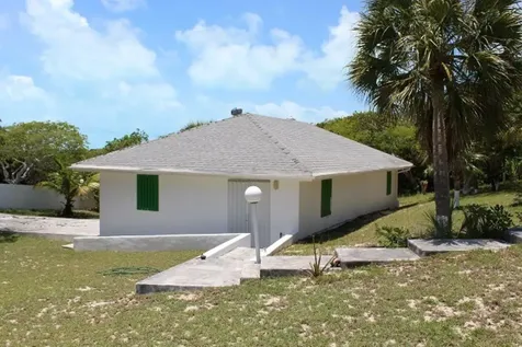 Stella Maris Long Island BS