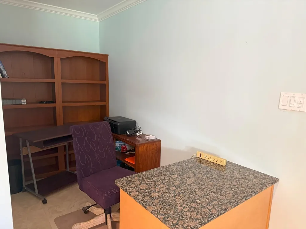 #31 Shoreline Grand Bahama Freeport BS