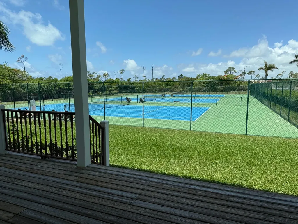 #31 Shoreline Grand Bahama Freeport BS