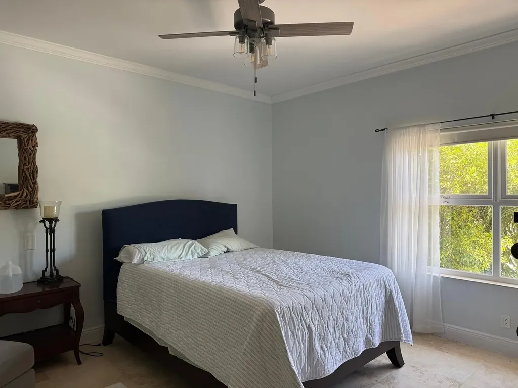 #31 Shoreline Grand Bahama Freeport BS