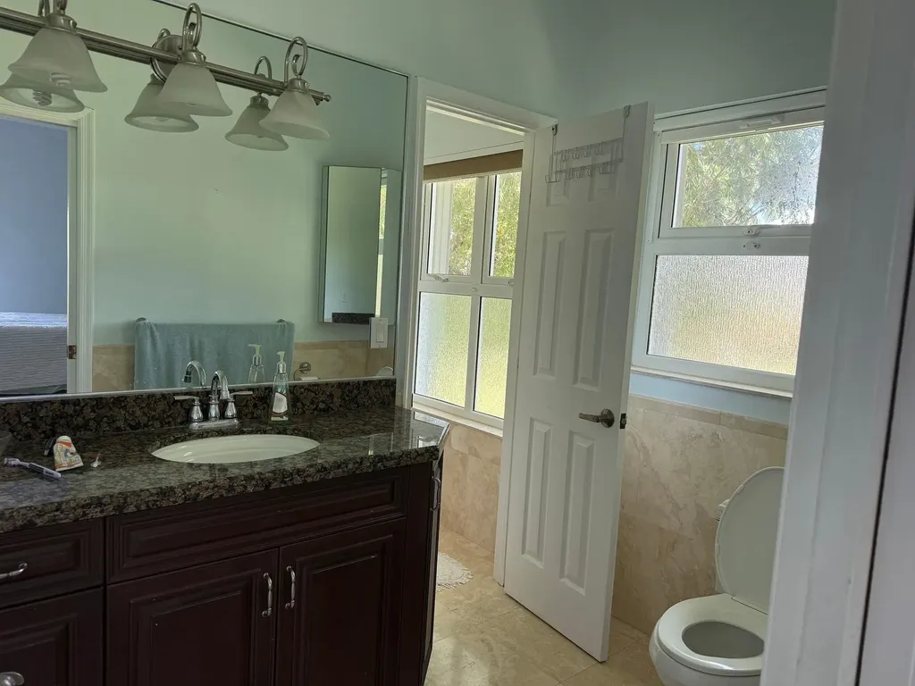 #31 Shoreline Grand Bahama Freeport BS