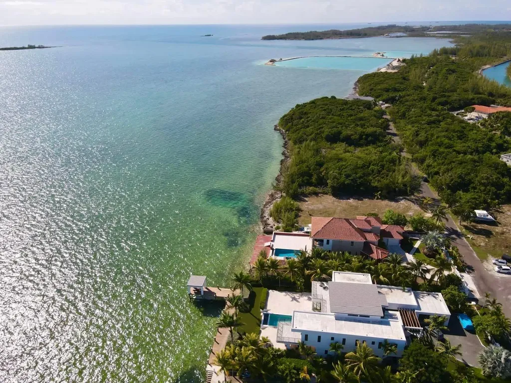 Lot 22 Ocean Drive, Venic New Providence Paradise Island BS