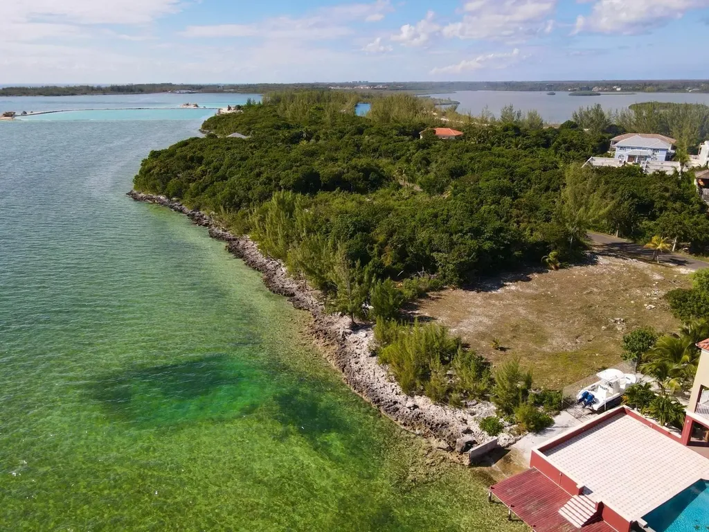 Lot 22 Ocean Drive, Venic New Providence Paradise Island BS