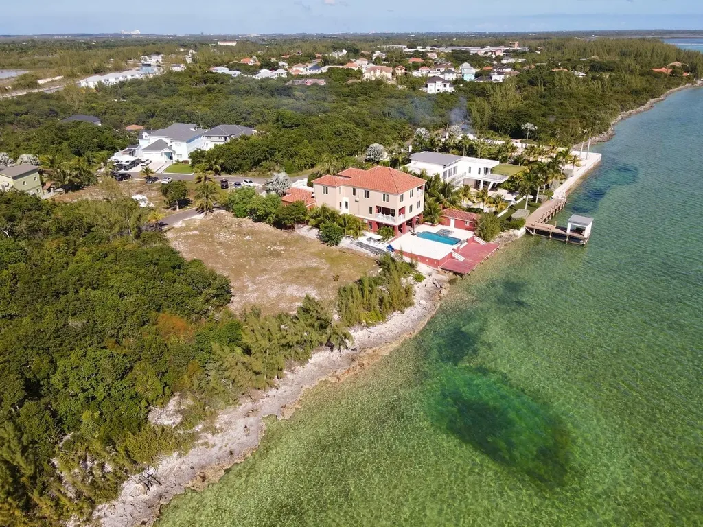 Lot 22 Ocean Drive, Venic New Providence Paradise Island BS