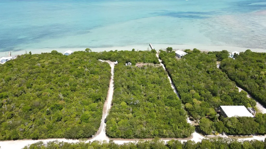 Lot 27, Lubbers Quarters Abaco BS